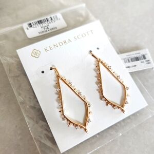 Kendra Scott Pax Rose Gold Drop Earrings NWT